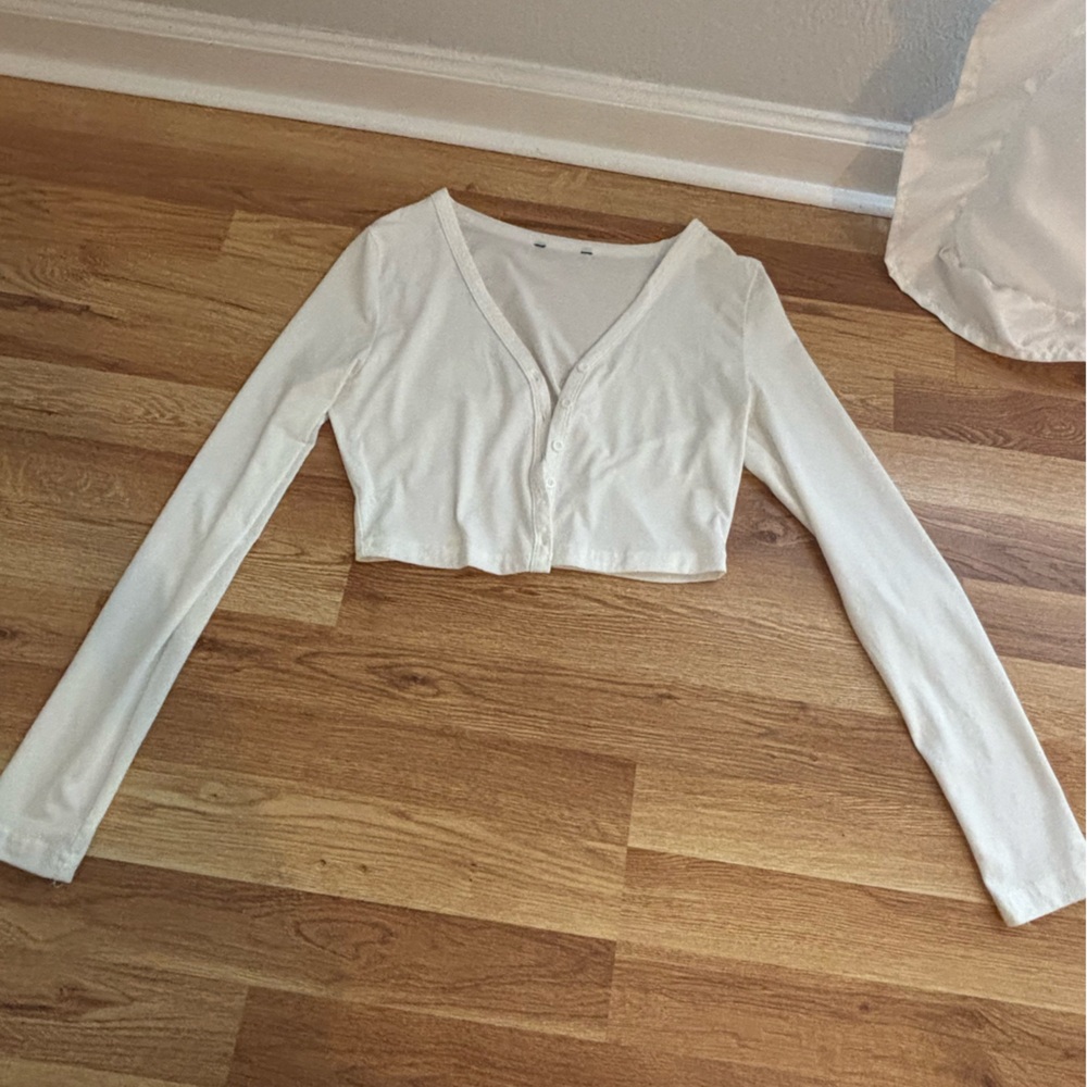 White Cropped Cardigan / Bolero